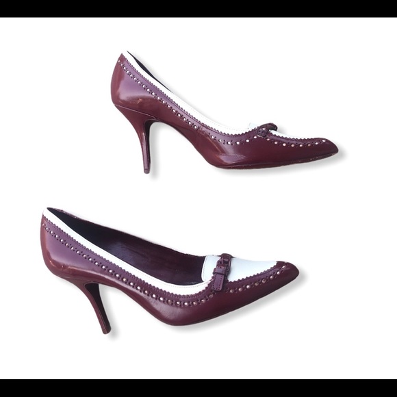 SOLD Tory Burch Pointed toe heels size 9 - Picture 2 of 4